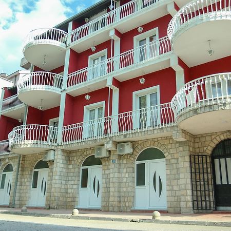 Apartments Oki Trebinje Zewnętrze zdjęcie