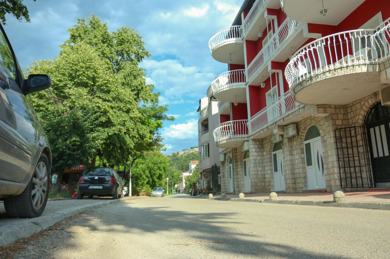 Apartments Oki Trebinje Zewnętrze zdjęcie