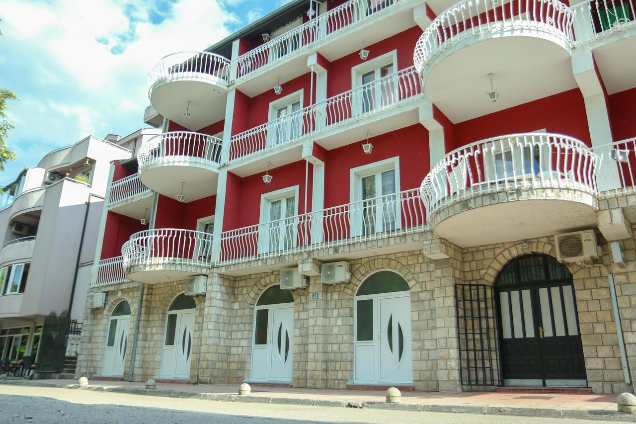 Apartments Oki Trebinje Zewnętrze zdjęcie